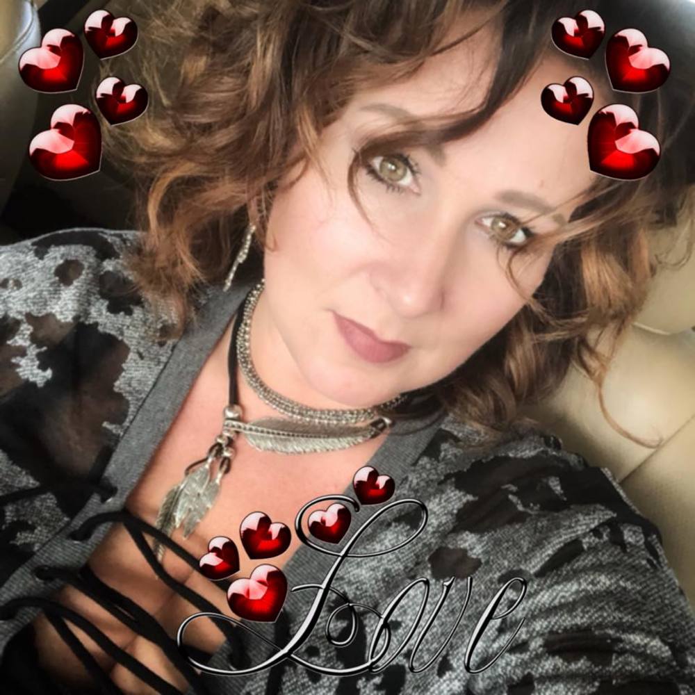 Meet your Posher, Misti